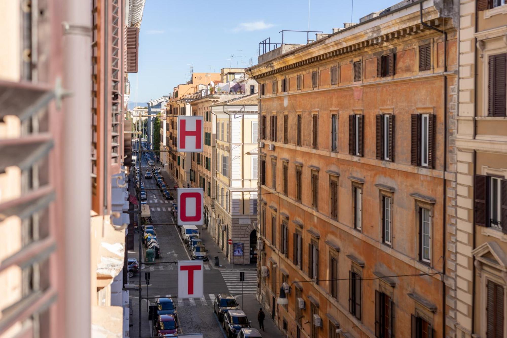 Your Elegant Loft At Termini Station Рим Экстерьер фото
